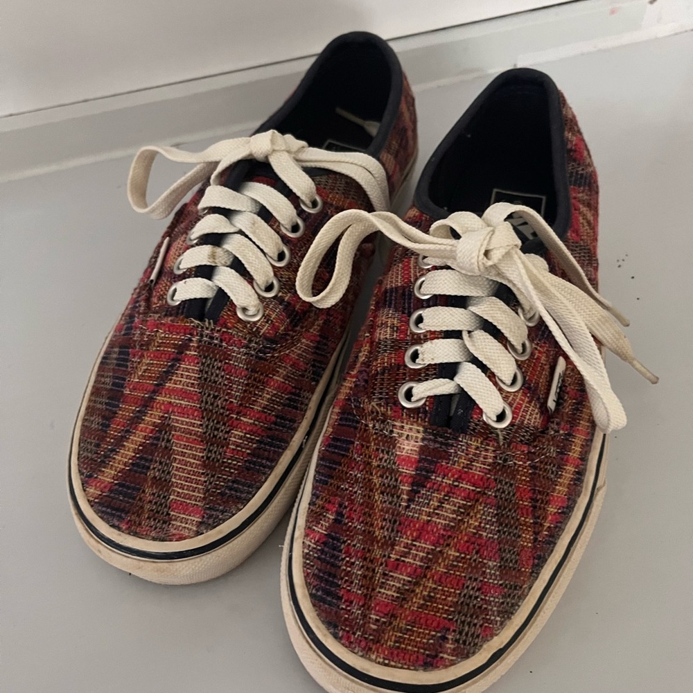 Vans Authentic Shoes - Picture 7 of 9
